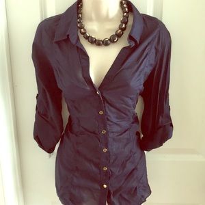 Blue button express top